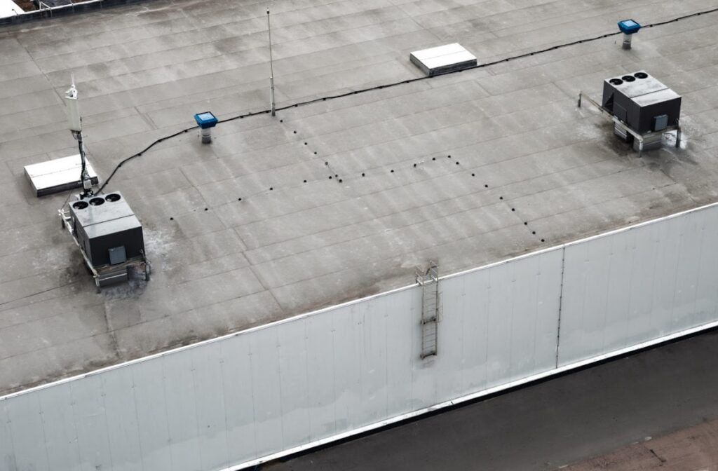 commercial roofing company in Lenexa, KS